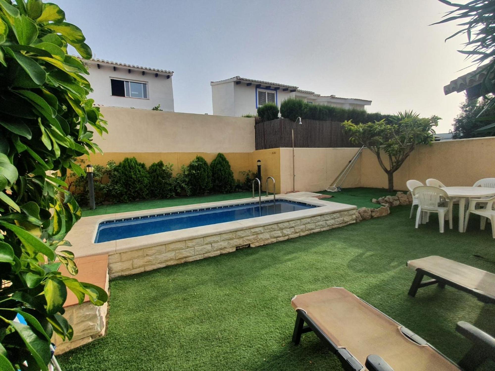 גראן אלקנט Bungalow Con Piscina 28 מראה חיצוני תמונה